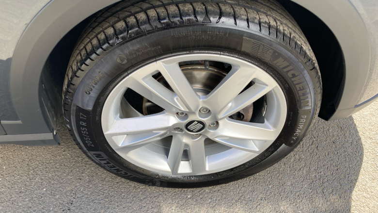 SEAT Arona 1.0 TSI 110 FR [EZ] 5dr Petrol Hatchback